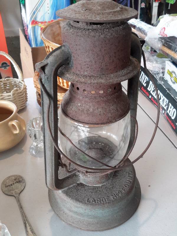 Misc. items as pictured.   Kerosen Lantern, Baking Shells, Baskets, cups.. See Closeups
