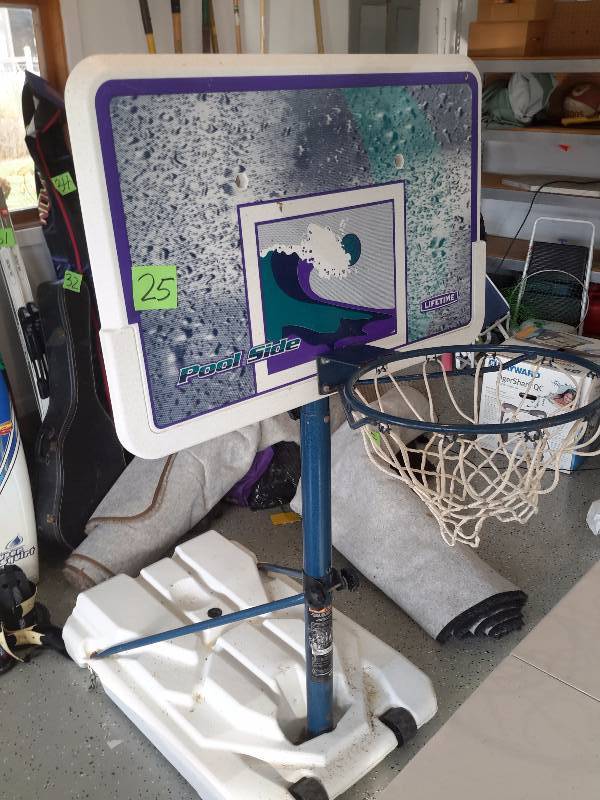LIFETIME, POOL Side Basketball net