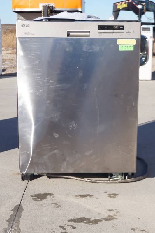 lot 10 image: LG Dishwasher