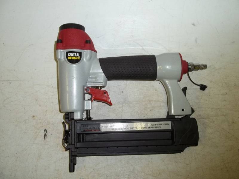 Air Brad Nailer