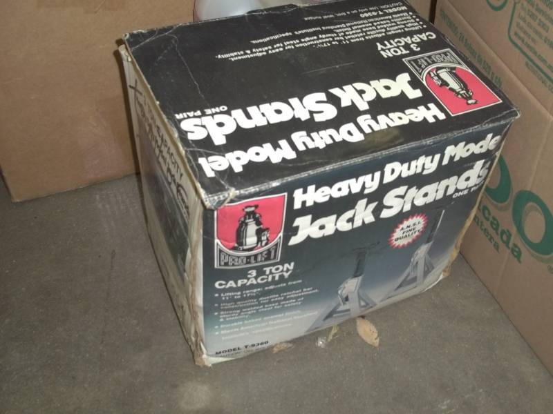 Pair of Heavy duty jack stand