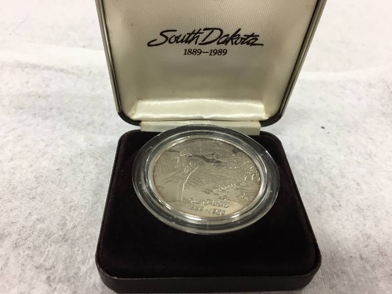 lot 174 image: South Dakota Centennial Coin