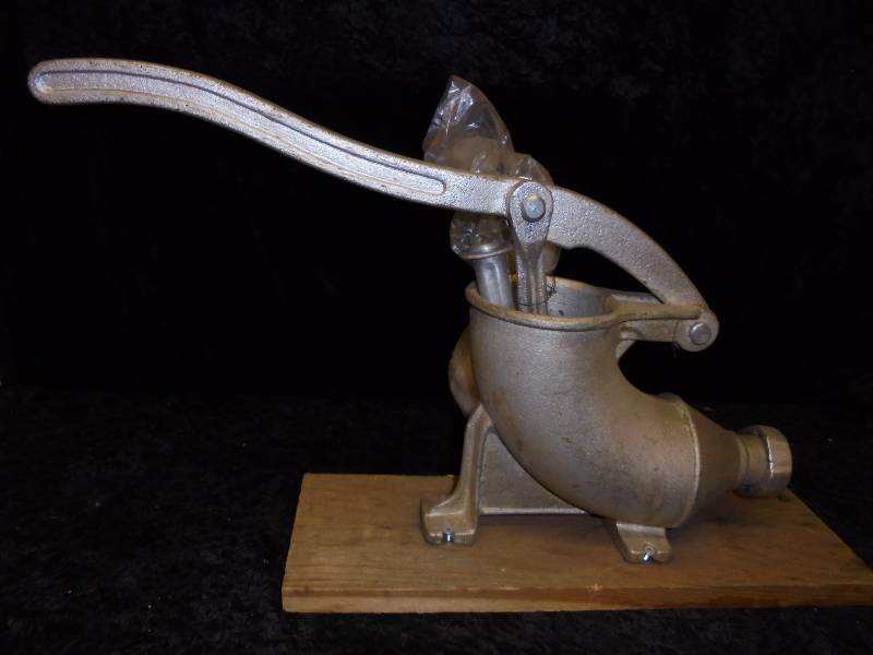 lot 76 image: Sausage Stuffer