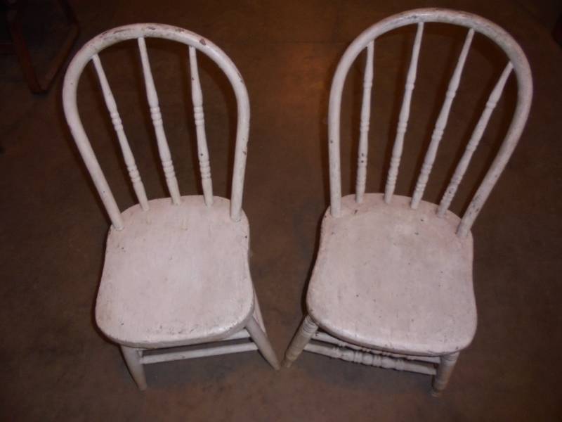 lot 94 image: Pair - White Wood Chairs