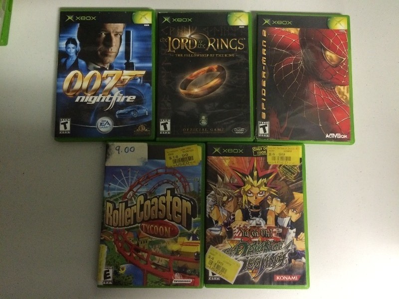 lot 37 image: 5 XBOX GAMES - SPIDERMAN 007 YU-GI-OH LORD RINGS
