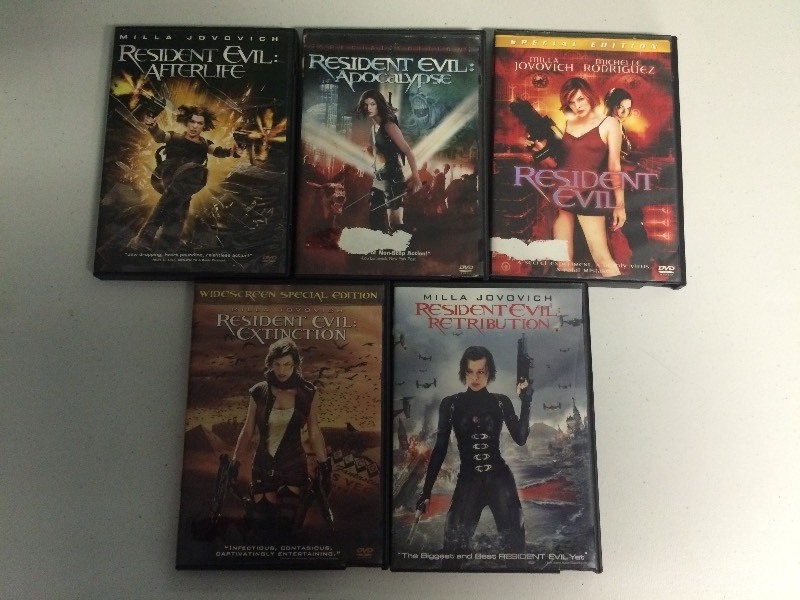 lot 81 image: DVDS - 5 RESIDENT EVIL