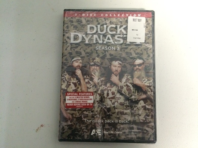 lot 48 image: DVDS - DUCK DYNASTY SEASON 3 NEW