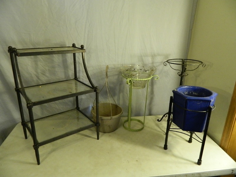 lot 70 image: Planters and Stands