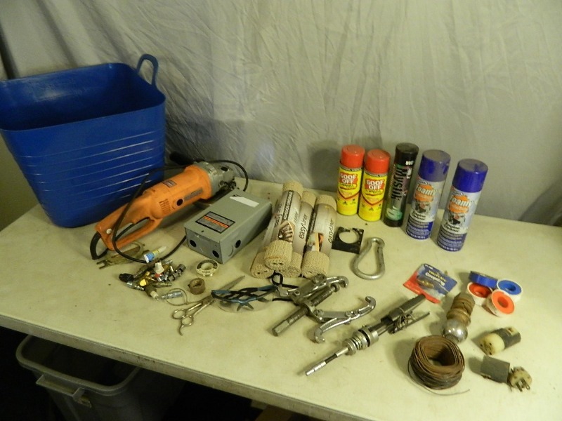 lot 78 image: New Goof Off, Chemicals, and More