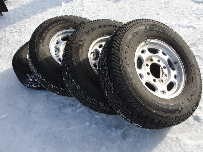 lot 3 image: Sentinel All-terrainDN-AT701 Tires with 8-bolt Chevrolet Wheels