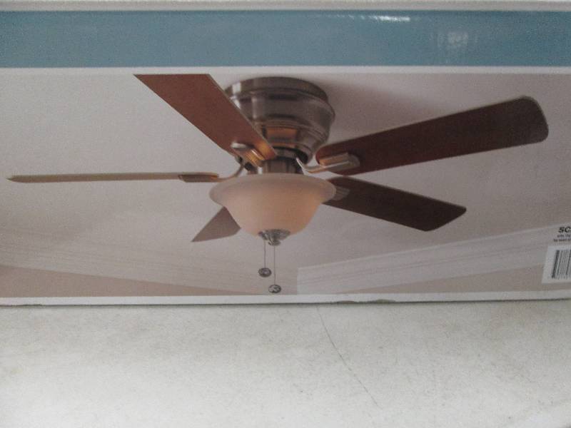 lot 2 image: Hampton Bay 44 inch small room ceil...