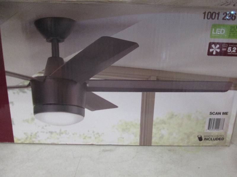 lot 31 image: Home Decorators 52 indoor ceiling ...