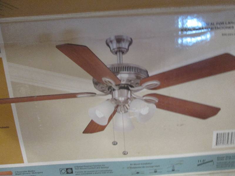 lot 44 image: Hampton Bay 52 glendale ceiling fa...