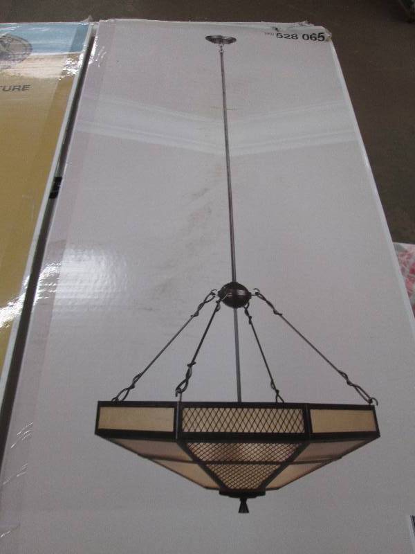 lot 89 image: Hampton Bay lynden pendant fixture ...