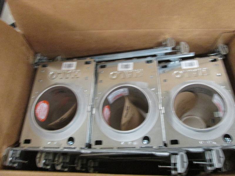 lot 192 image: 6 HALO LED 4 recessed lighting hou...