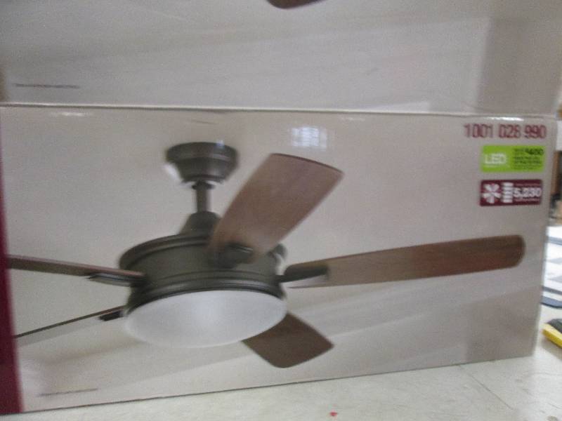 lot 217 image: home decorators collection LED indo...