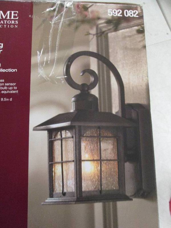 lot 308 image: home decorators collection motion s...