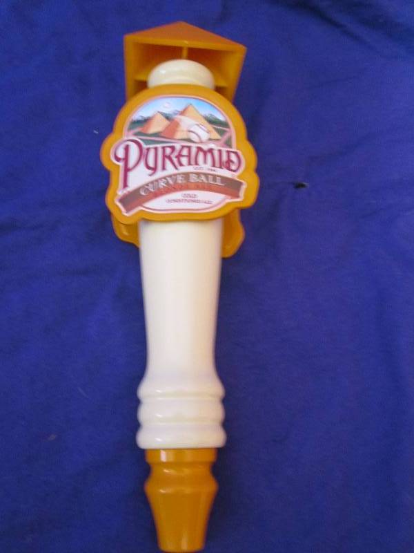 Pyramid curve ball blonde ale beer ...
