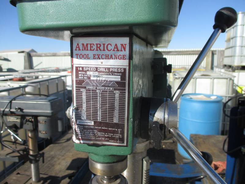 lot 8 image: 16 Speed Pedestal Drill Press