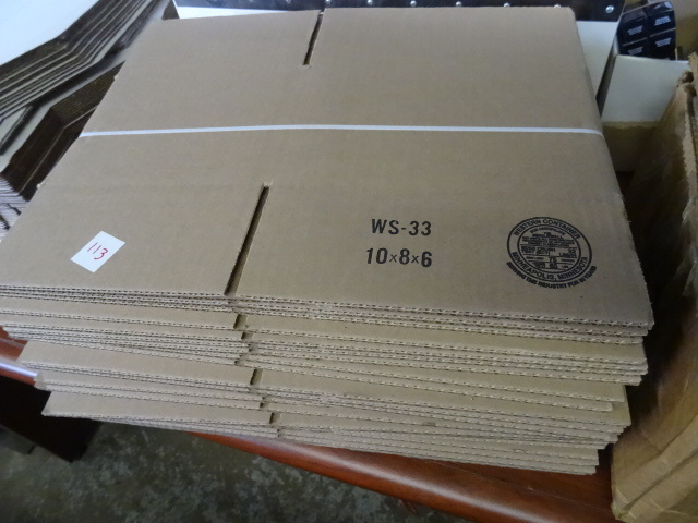 lot 113 image: Cardboard Boxes 10 X 8 X 6 Qty 25