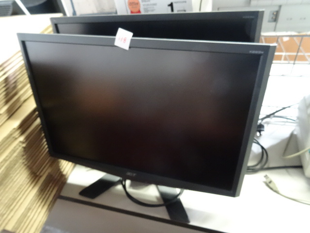 lot 118 image: Acer 22 Flat Screen Computer Monitor