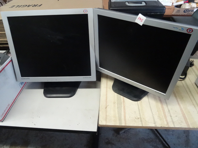 lot 145 image: Samsung Computer Monitors 17 and 19