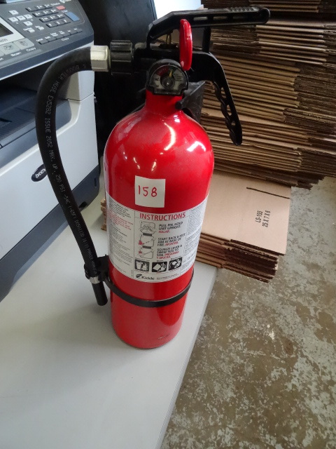 lot 158 image: Fully Charged Fire Extinguisher