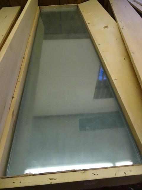 lot 199 image: 12 X 48 Glass Shelves.