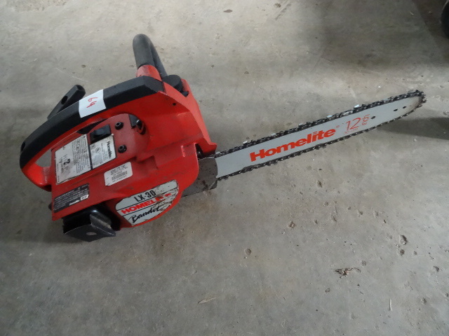 lot 64 image: Homelite LX-30 Chain Saw, 2 Cycle