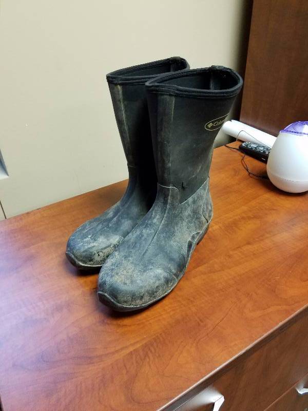 Columbia Men fishing boot.