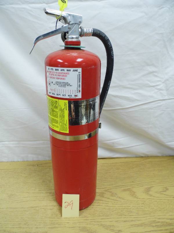 lot 29 image: Fire Extinguisher