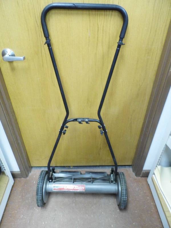 lot 53 image: Great States Reel Mower