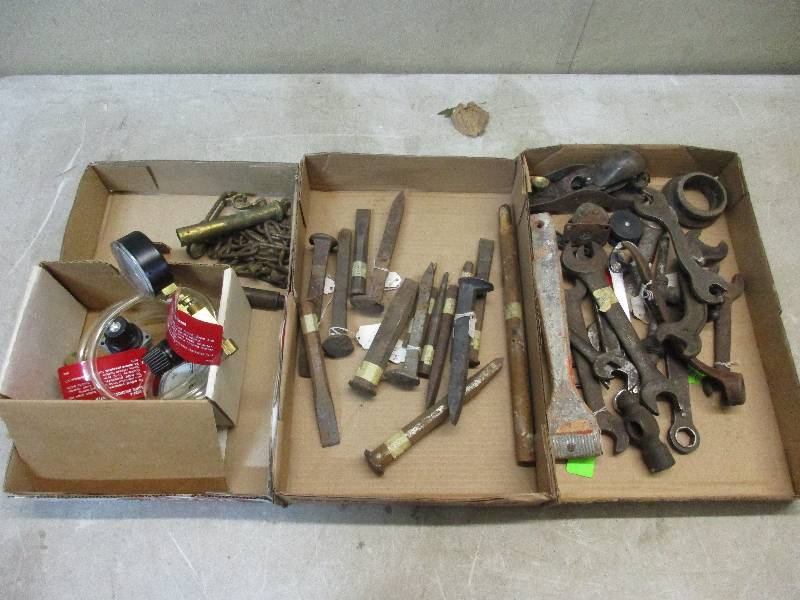 lot 21 image: wrenches spikes or tools pressure sensors - 3 boxes