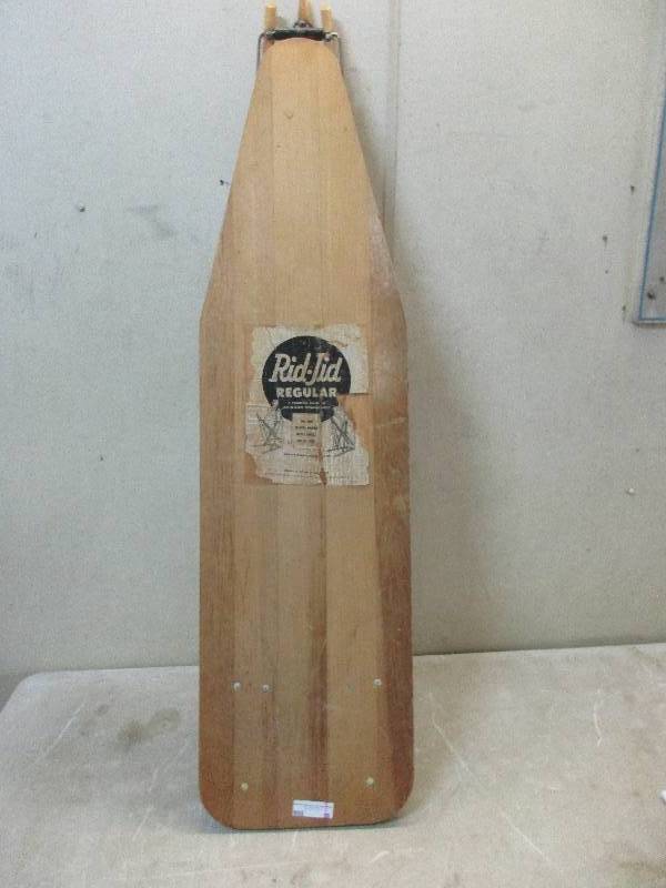 lot 38 image: ironing board