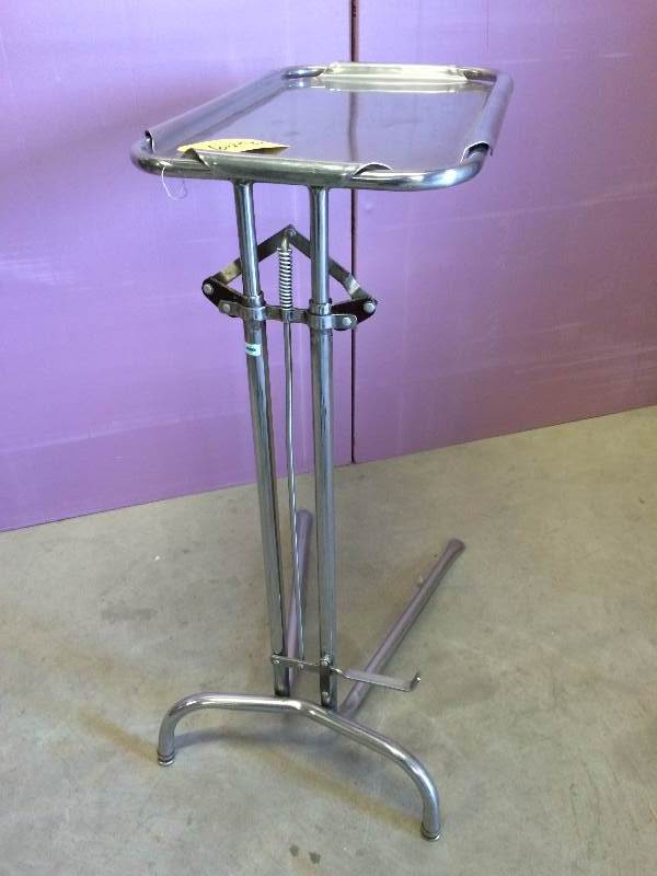 Medical Mayo Surgical Instrument Stand Tray Stainless Convenient Foot