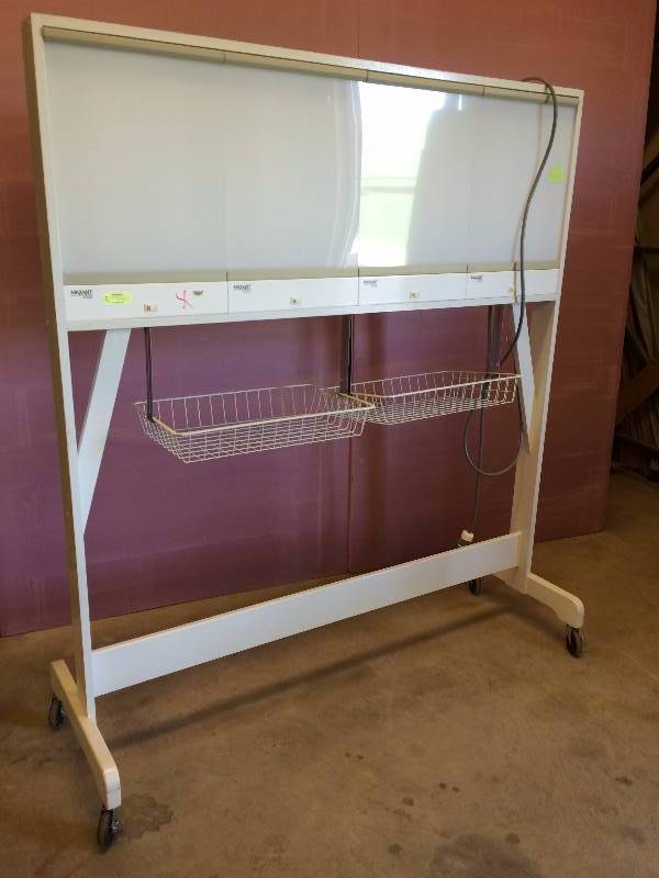 lot 50 image: WOW Maxant Tech Line Mobile Four Panels Side by Side Xray Film Radiology Illuminator - Multiple Uses For This High End Medical Equipment  Works & Excellent