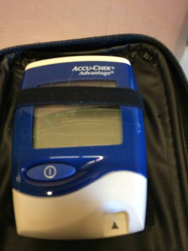 lot 54 image: Roche accu-chek Advantage Blood Glucose