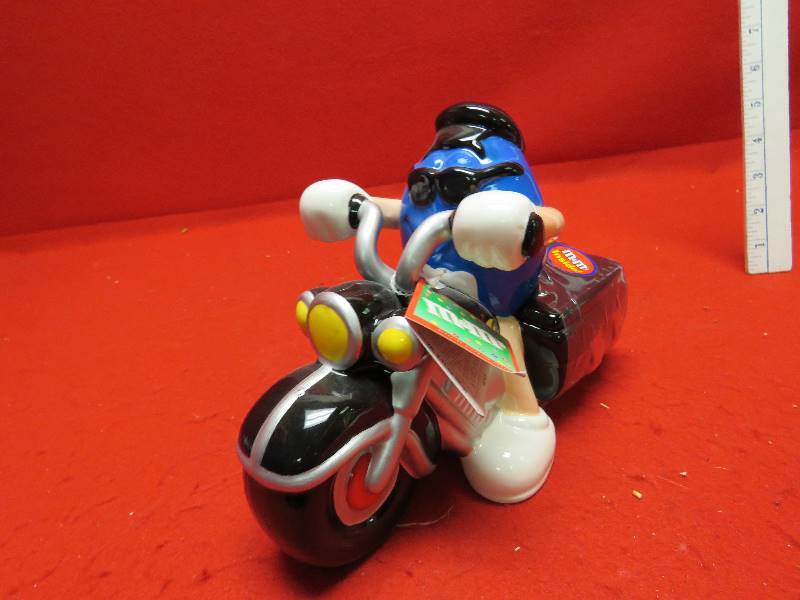 lot 26 image: M&M Collectible Motorcycle Container