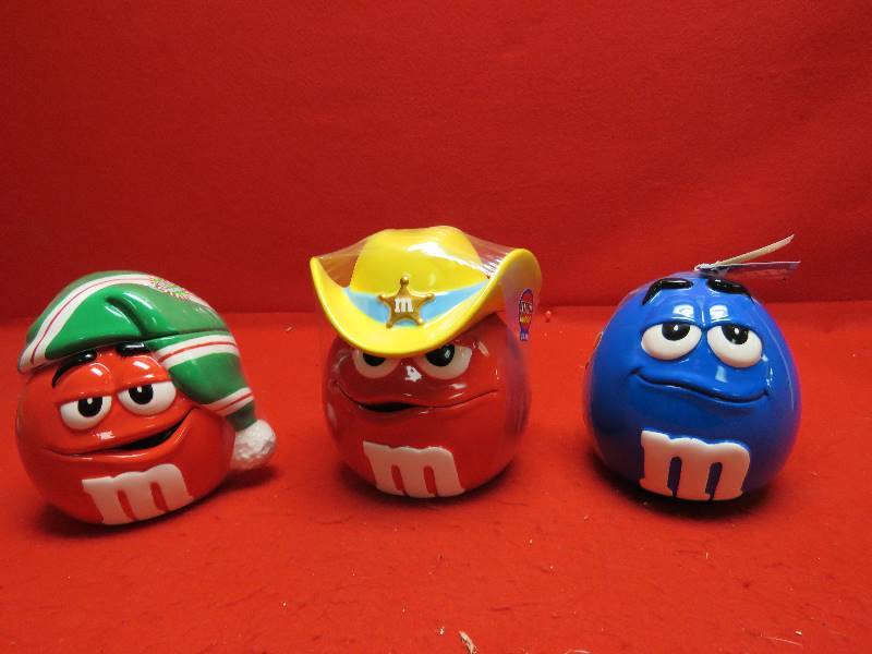 lot 30 image: M&M Collectible Cookie Jars