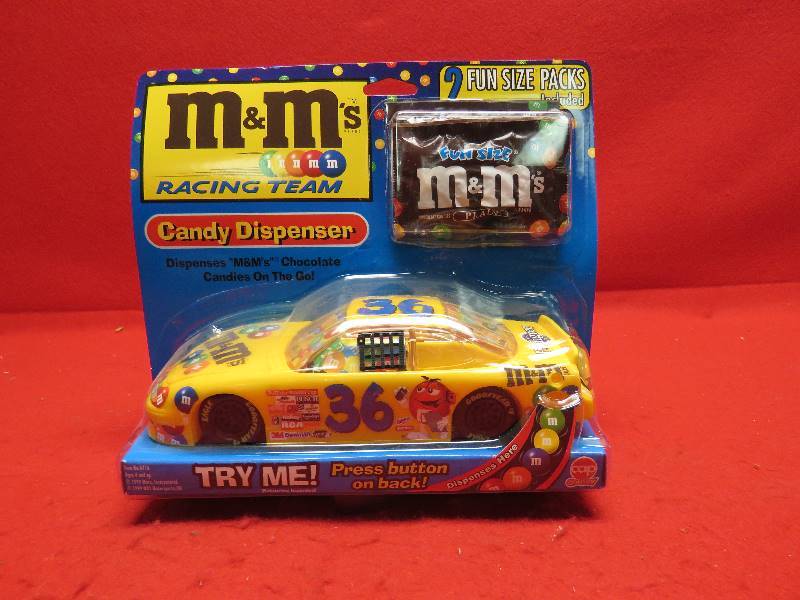 lot 47 image: M&M Collectible #36 Racing Car Candy Dispenser