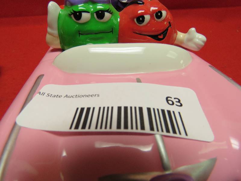 lot 63 image: Collectible M&M Ceramic Car Candy Dishes