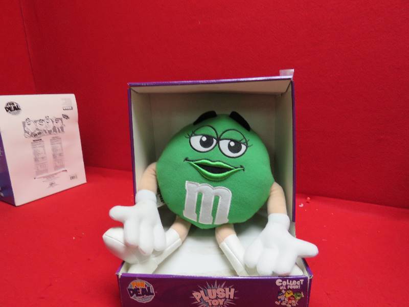 lot 81 image: Collectible M&M Plush Toy