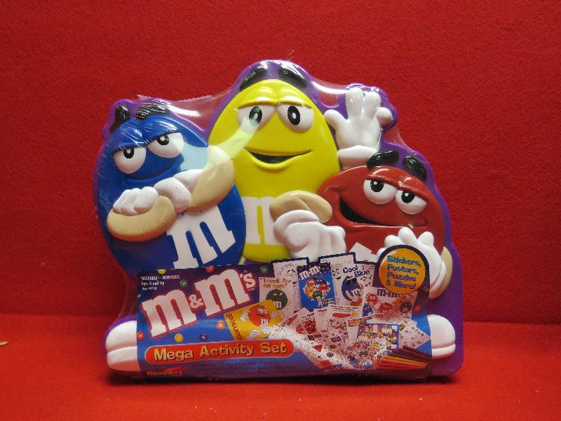 lot 83 image: Collectible M&M Mega Activity Set