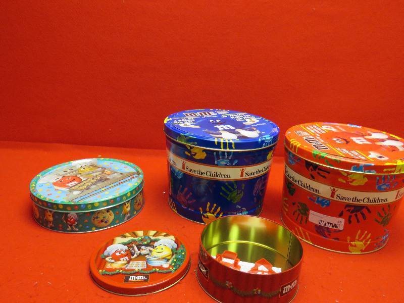 lot 95 image: Collectible M&M Tins