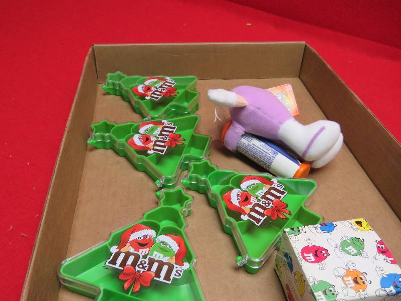 lot 108 image: M&M Collectibles