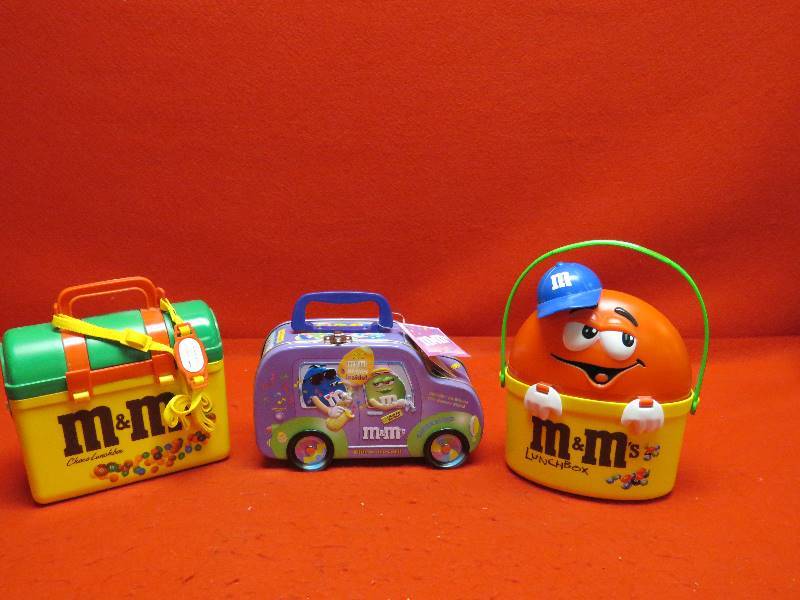lot 114 image: Collectible M&M Containers