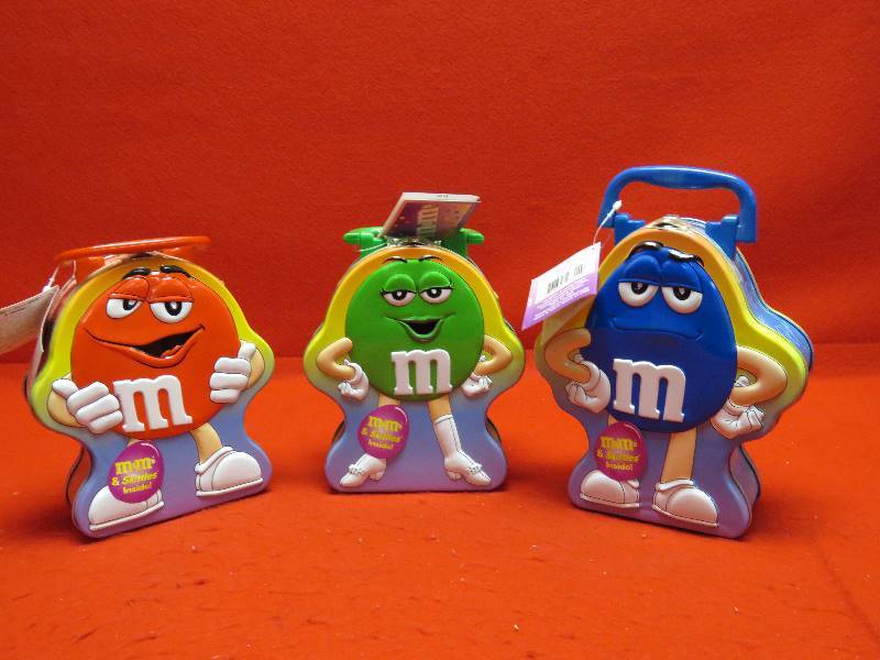 lot 129 image: M&M Collectibles