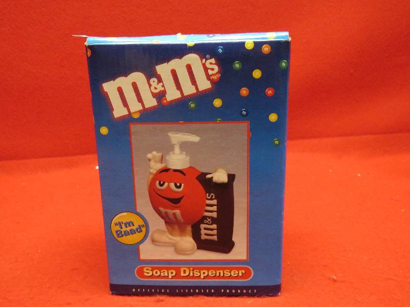 lot 135 image: Collectible M&M Soap Dispenser