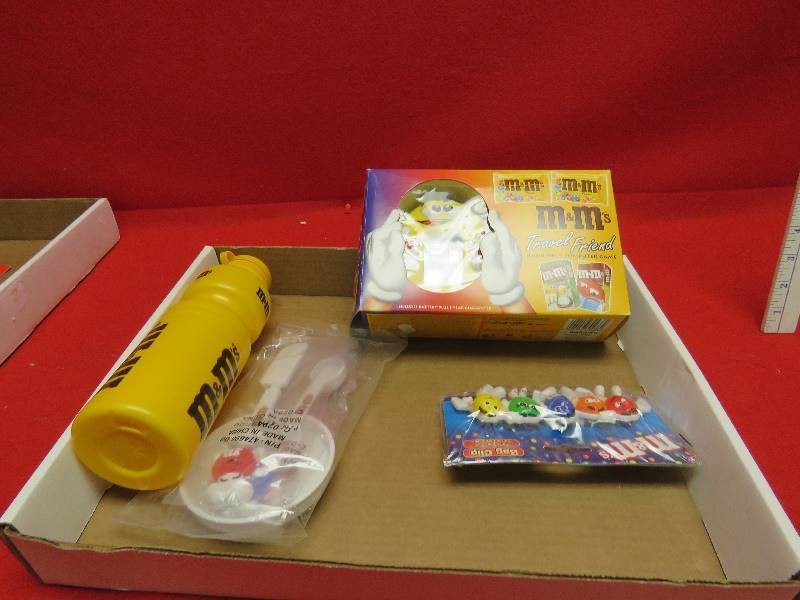 lot 140 image: M&M Collectibles