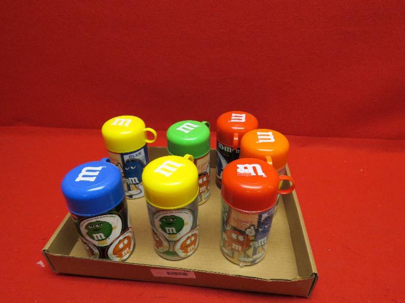 lot 146 image: Collectible M&M Thermos